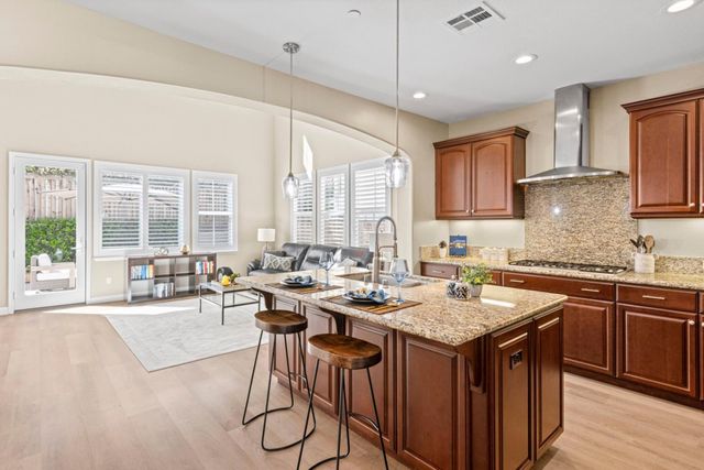 2852 Taymouth Way, Gilroy, CA 95020