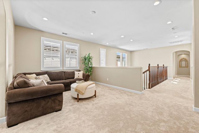 2852 Taymouth Way, Gilroy, CA 95020