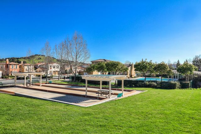 2852 Taymouth Way, Gilroy, CA 95020