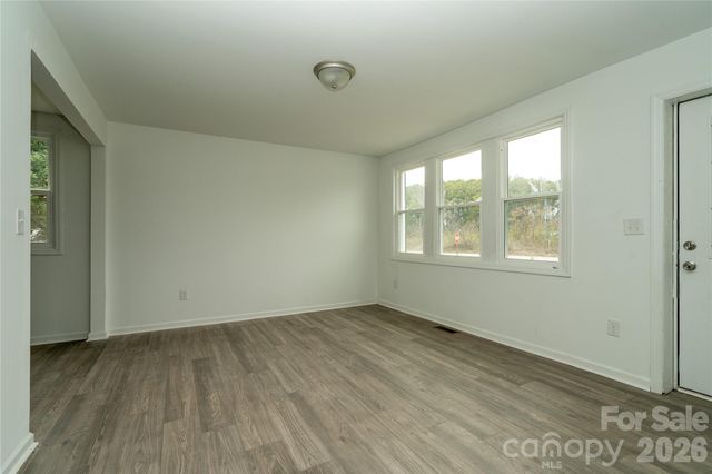 421 Pineville Road, Darlington, SC 29532