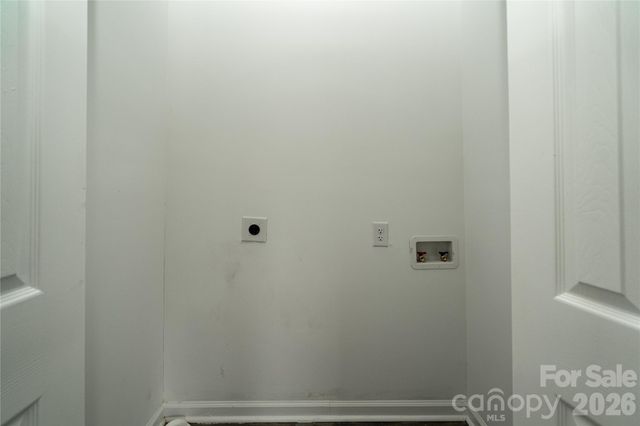 421 Pineville Road, Darlington, SC 29532