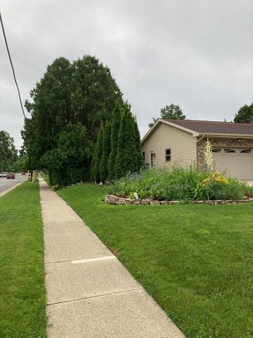 7003 Park Circle, Middleton, WI 53562