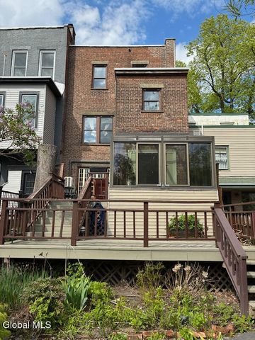 140 Chestnut Street, Albany, NY 12210