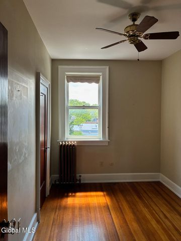 140 Chestnut Street, Albany, NY 12210