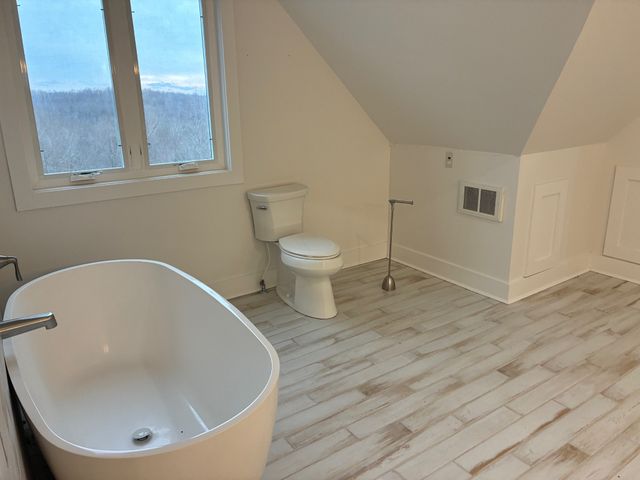 554 Hayes Ridge Rd, Indian Mound, TN 37079