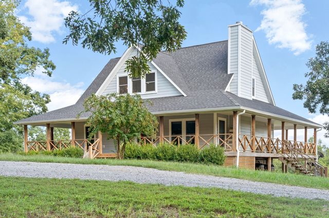 554 Hayes Ridge Rd, Indian Mound, TN 37079