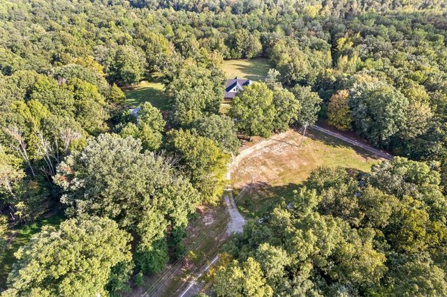 554 Hayes Ridge Rd, Indian Mound, TN 37079