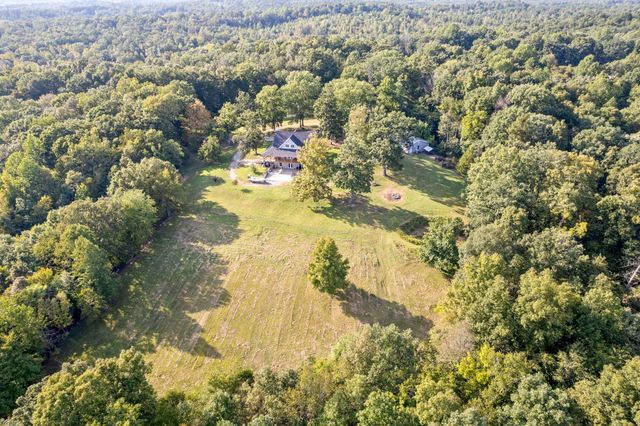 554 Hayes Ridge Rd, Indian Mound, TN 37079