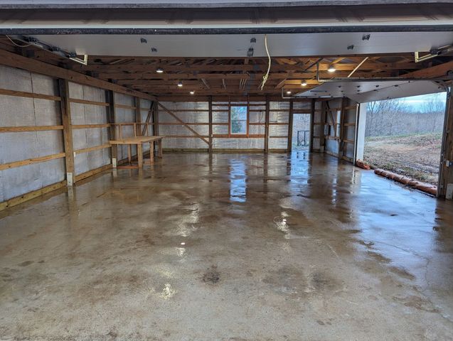 554 Hayes Ridge Rd, Indian Mound, TN 37079