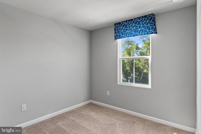 2 COMFORT RD, Williamstown, NJ 08094