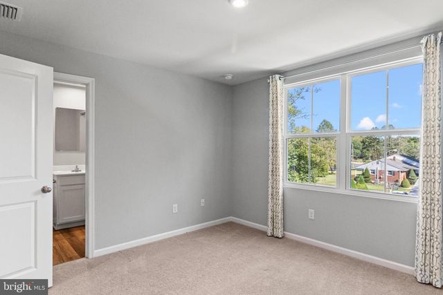 2 COMFORT RD, Williamstown, NJ 08094