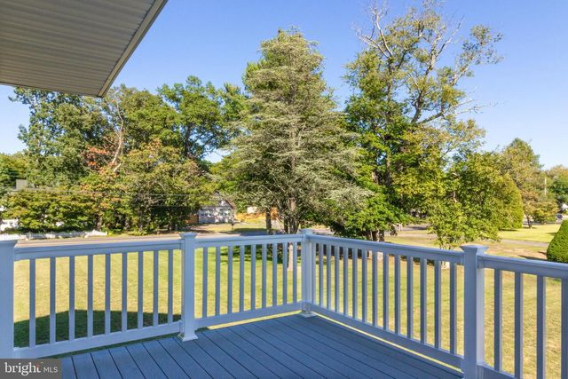 2 COMFORT RD, Williamstown, NJ 08094