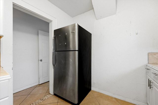 1919 QUINCY STREET S, St Petersburg, FL 33711