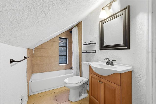 1919 QUINCY STREET S, St Petersburg, FL 33711