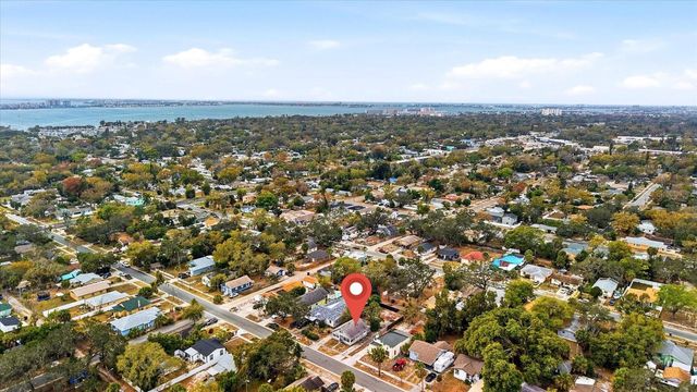 1919 QUINCY STREET S, St Petersburg, FL 33711