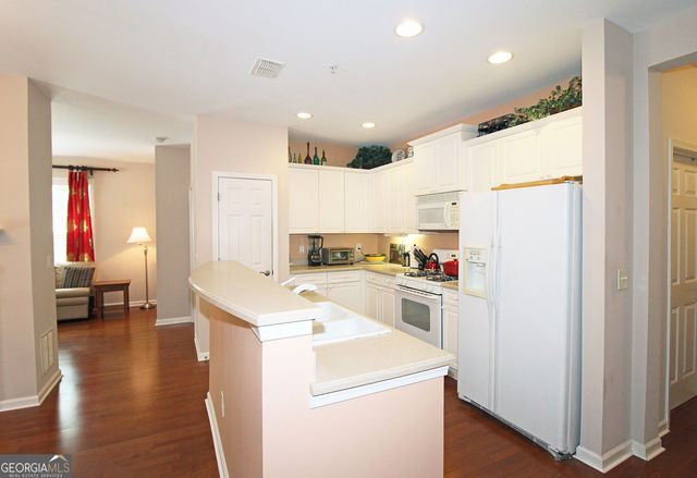 3150 Woodwalk Drive 2110, Atlanta, GA 30339