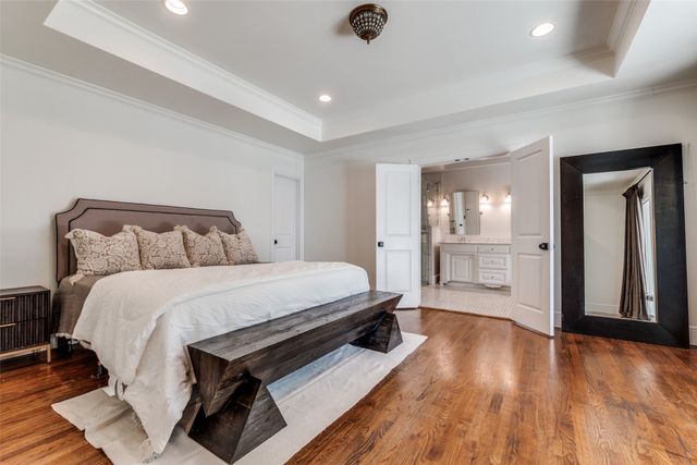 7838 Southwestern Boulevard, Dallas, TX 75225