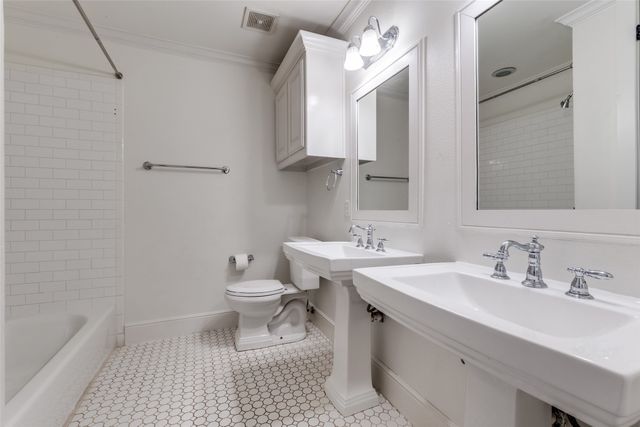 7838 Southwestern Boulevard, Dallas, TX 75225