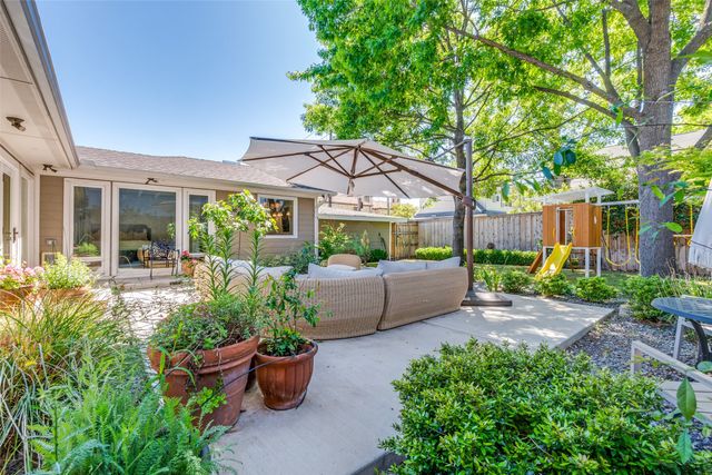 7838 Southwestern Boulevard, Dallas, TX 75225