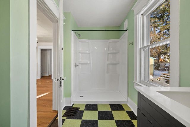 6036 3rd AVENUE, Kenosha, WI 53143