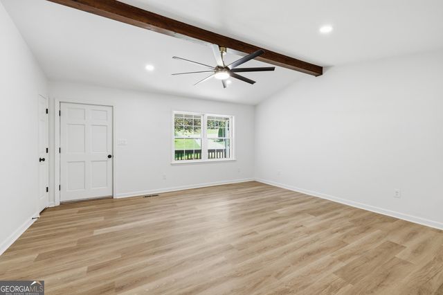 5800 Yellow Creek Road, Murrayville, GA 30564