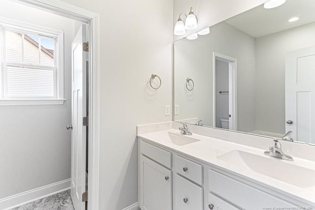 9416 Nc 27 W, Lillington, NC 27546