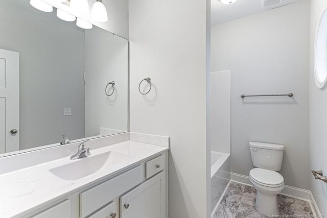 9416 Nc 27 W, Lillington, NC 27546