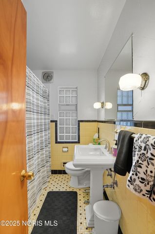 4440 Woodmont Road, Toledo, OH 43613