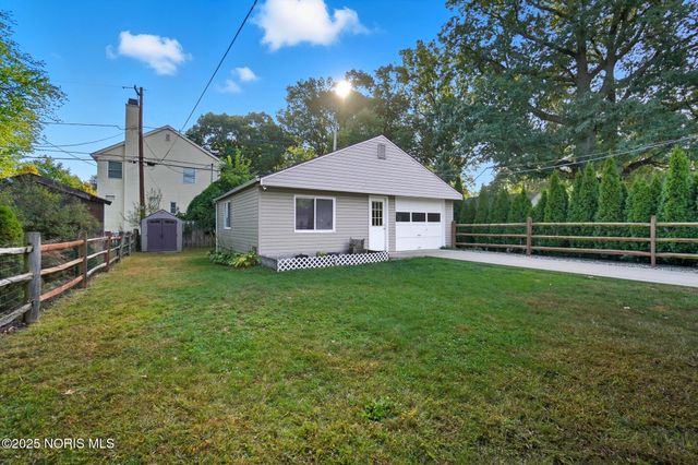 4440 Woodmont Road, Toledo, OH 43613