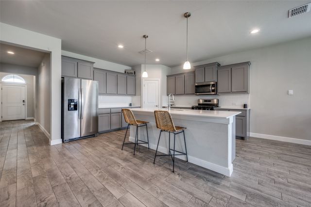 5267 Mountain View Drive, Krum, TX 76249