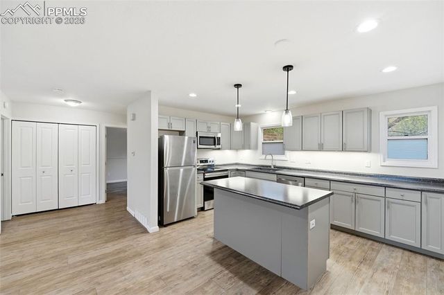 2155 Wheeler Avenue, Colorado Springs, CO 80904