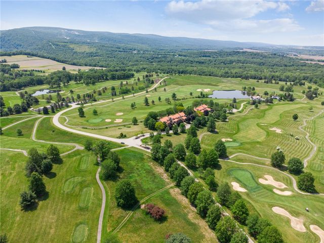 3532 Fairway Ct, Blairsville Area, PA 15717