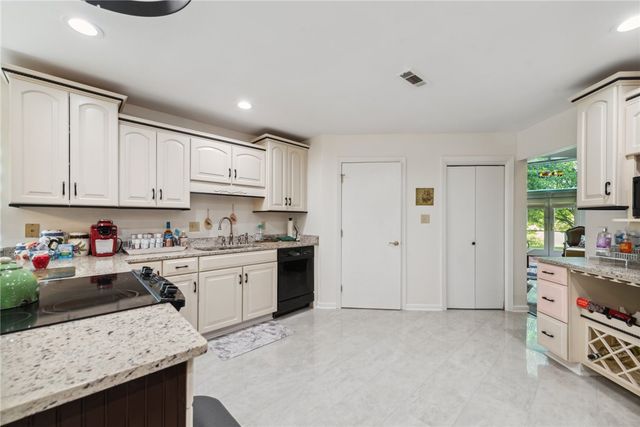 3532 Fairway Ct, Blairsville Area, PA 15717