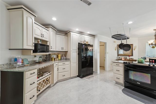 3532 Fairway Ct, Blairsville Area, PA 15717