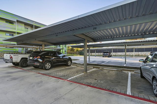 4004 Banister Ln LN 310, Austin, TX 78704