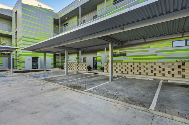 4004 Banister Ln LN 310, Austin, TX 78704