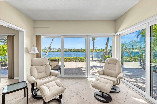 1320 MOONMIST DRIVE B-11, Sarasota, FL 34242