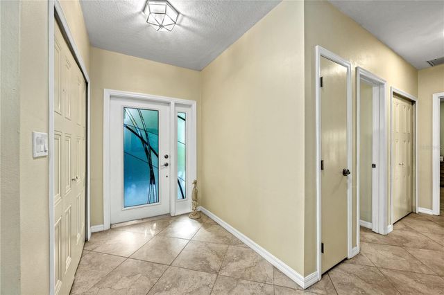 1320 MOONMIST DRIVE B-11, Sarasota, FL 34242