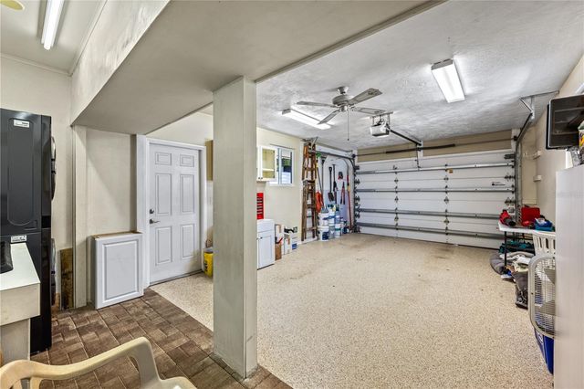 1320 MOONMIST DRIVE B-11, Sarasota, FL 34242