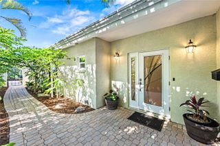 1320 MOONMIST DRIVE B-11, Sarasota, FL 34242
