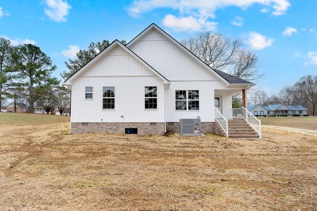 1332 Carter Blake Road, Tullahoma, TN 37388