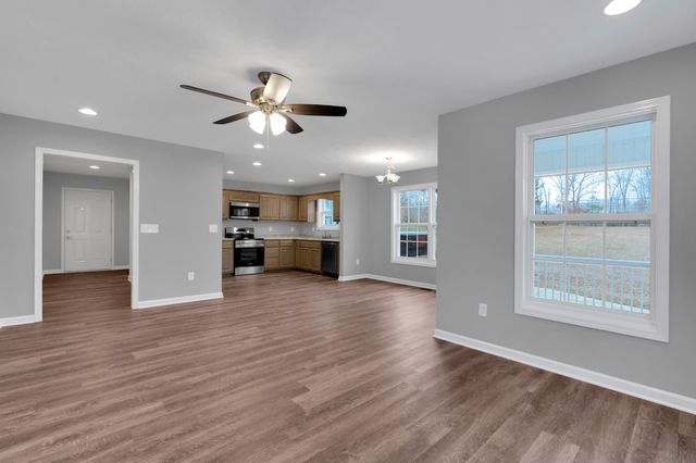 1332 Carter Blake Road, Tullahoma, TN 37388