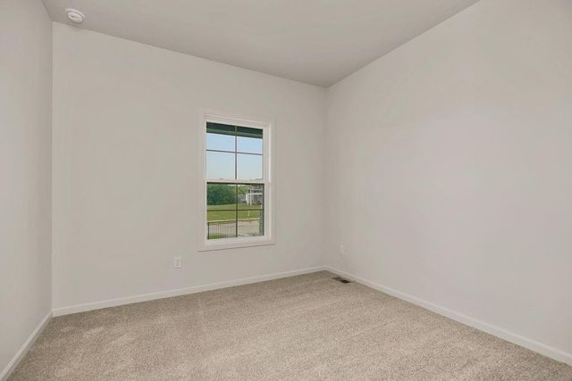 1600 Cottonwood Creek Avenue 9, Kearney, MO 64060