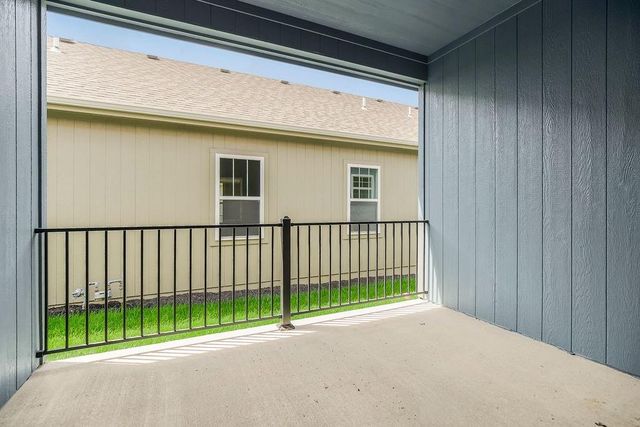 1600 Cottonwood Creek Avenue 9, Kearney, MO 64060