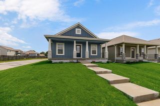 1600 Cottonwood Creek Avenue 9, Kearney, MO 64060