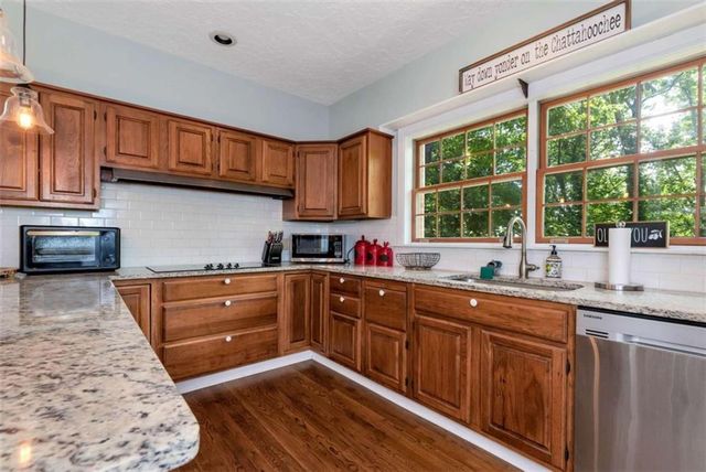 3978 Pine Shore Circle, Gainesville, GA 30501