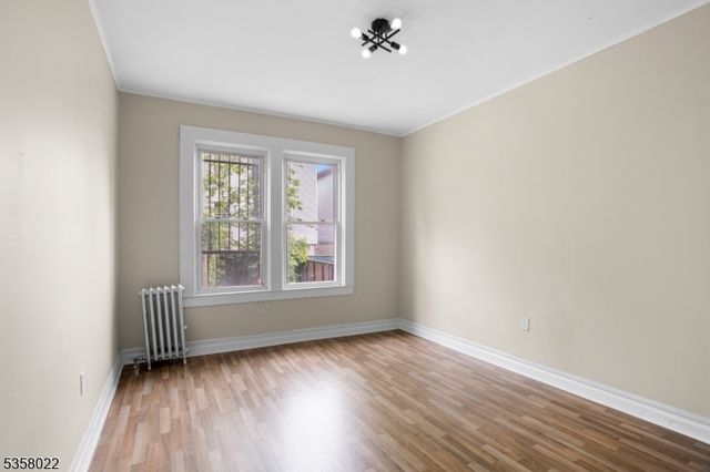 51 Schley St, Newark City, NJ 07112