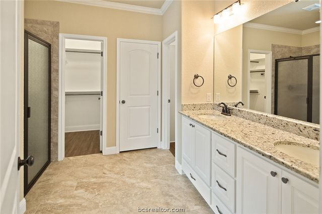 15603 Long Creek Lane, College Station, TX 77845