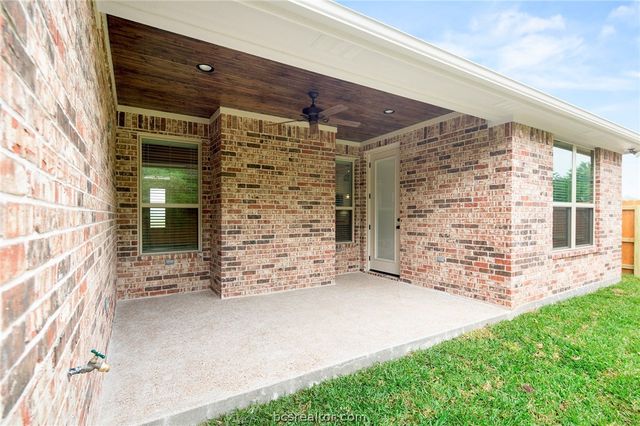15603 Long Creek Lane, College Station, TX 77845
