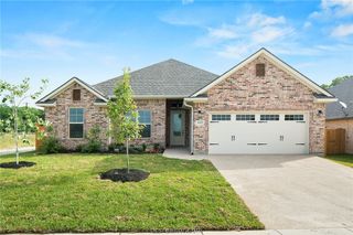 15603 Long Creek Lane, College Station, TX 77845